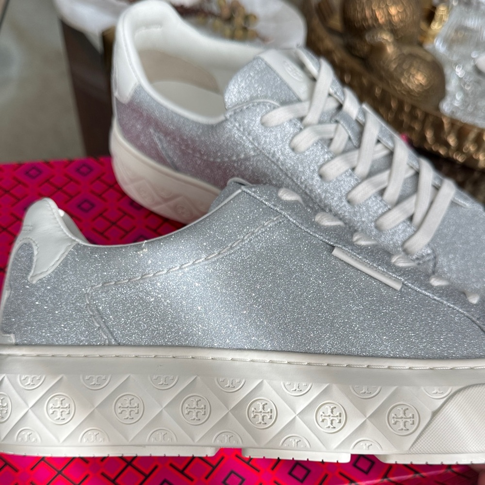 Tory Burch Lady Bug Women's Silver Glitter Sneakers Sz 9 - Picture 3 of 10